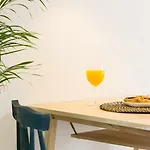 Estudio Com Terraco Junto Ao Lx Factory Apartmán Lisboa