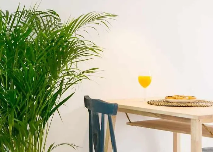 Estudio Com Terraco Junto Ao Lx Factory Lissabon